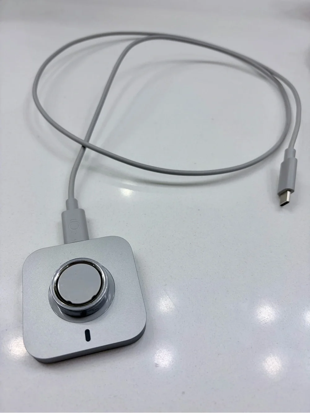 Oura Silver Ring Size 8 with Charging Dock and USB-C Cable